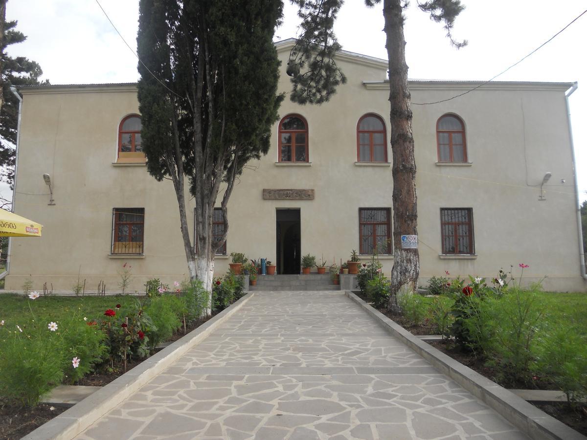 Hotel Kakhaberi Tetritskaro Exterior photo